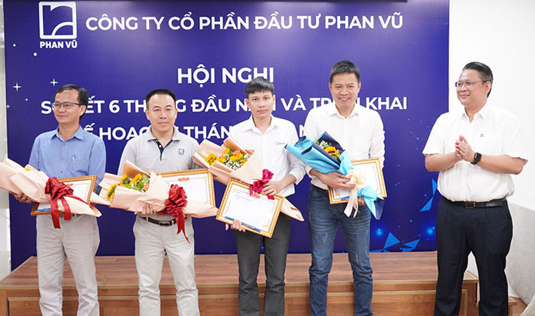 Hội nghị sơ kết 6 tháng đầu và kế hoạch 6 tháng cuối năm 2024