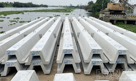 Thắng thầu cung ứng cừ ván bê tông dự án Kênh Bến Đình